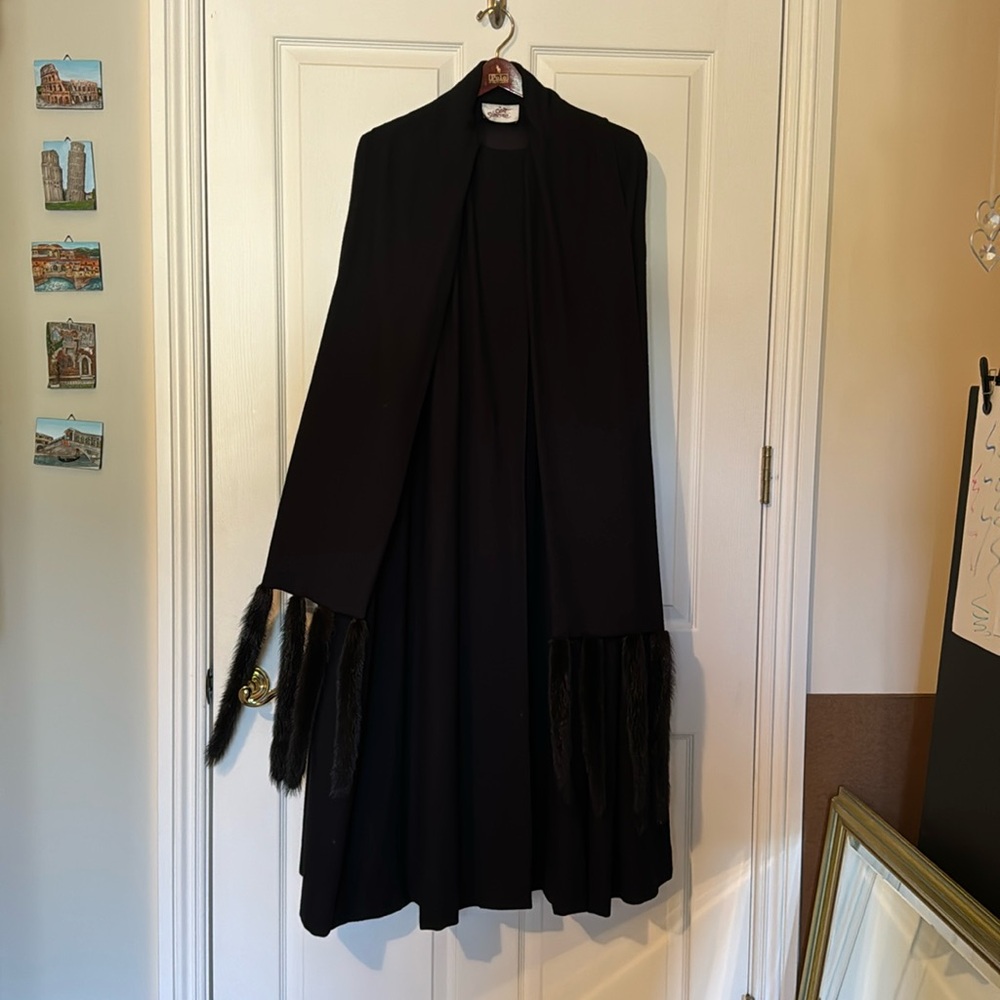 Vintage C’est Simone Cape Coat with Real Minks Tails